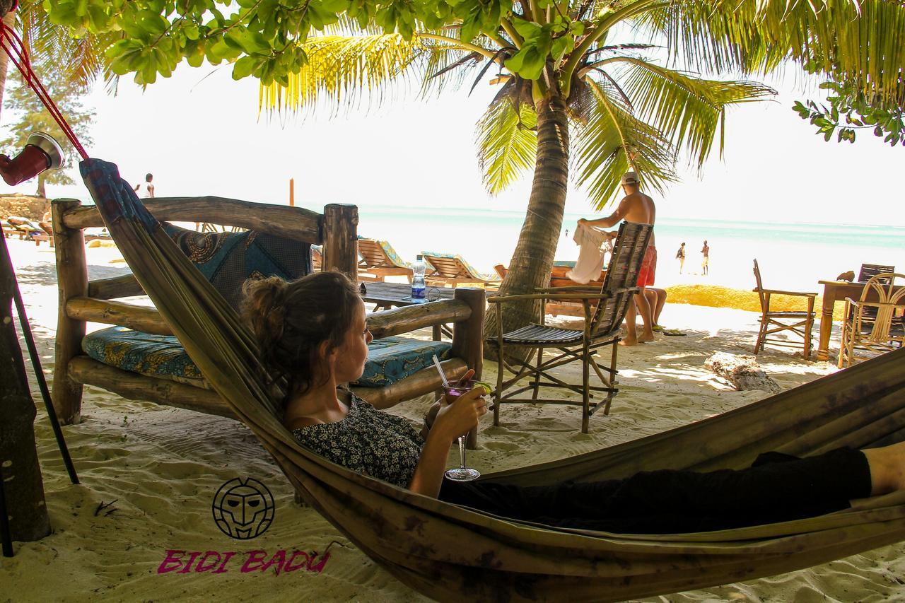 Soul Breeze Backpackers Diani Hostel Diani Beach Exterior photo
